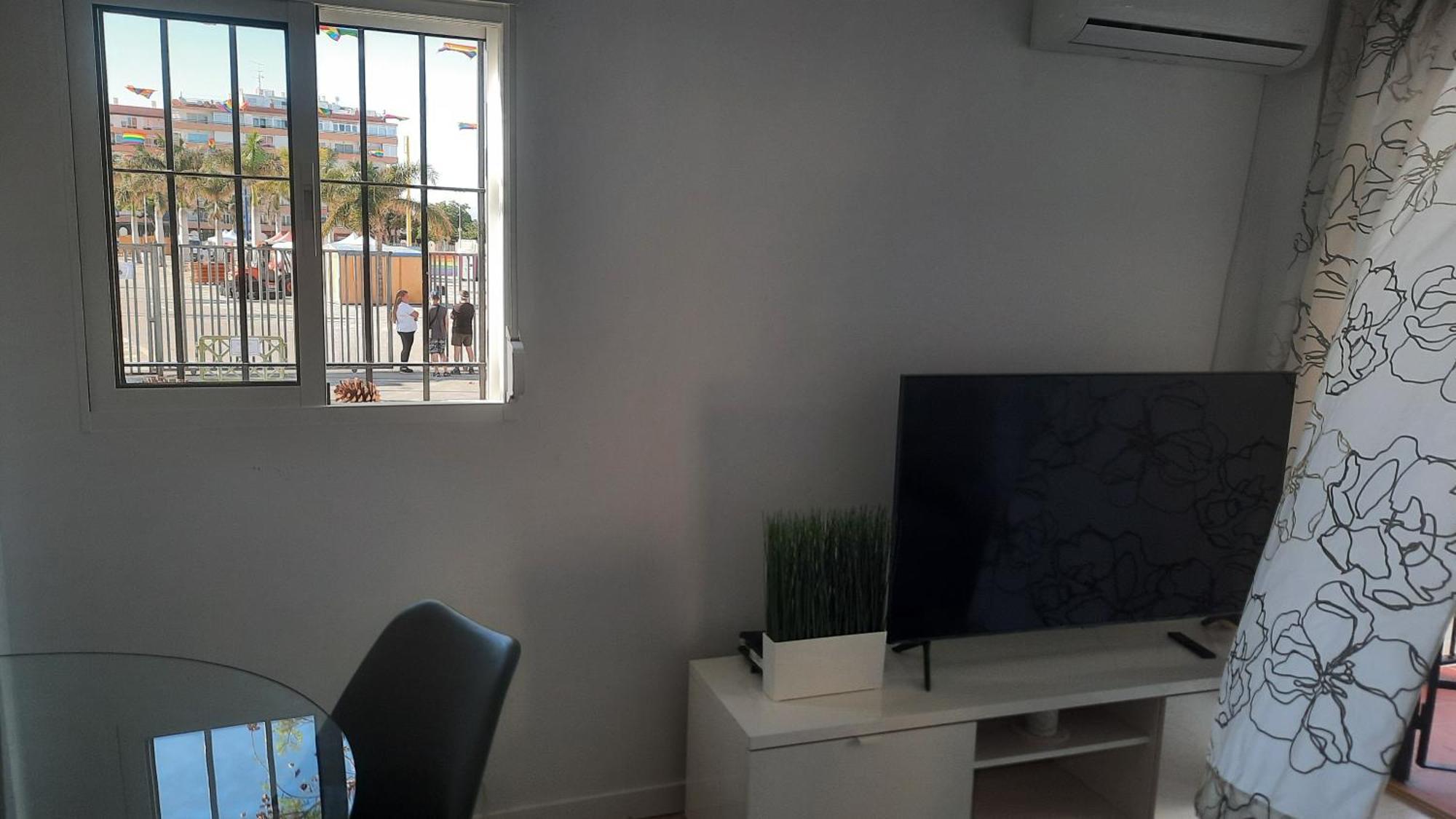 Feel At Home At Tamara Apartment - Two Steps To The Pool Τορρεμολίνος Εξωτερικό φωτογραφία
